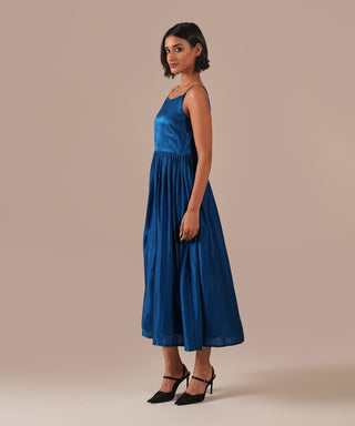 AW25053 - INDIGO DREAMS
