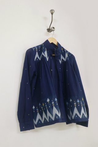 NAVY HIGH COLLAR TOP