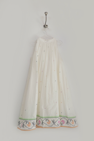 Tamara handwoven Jamdani ensemble, detail of checkered bodice and gentle gathers