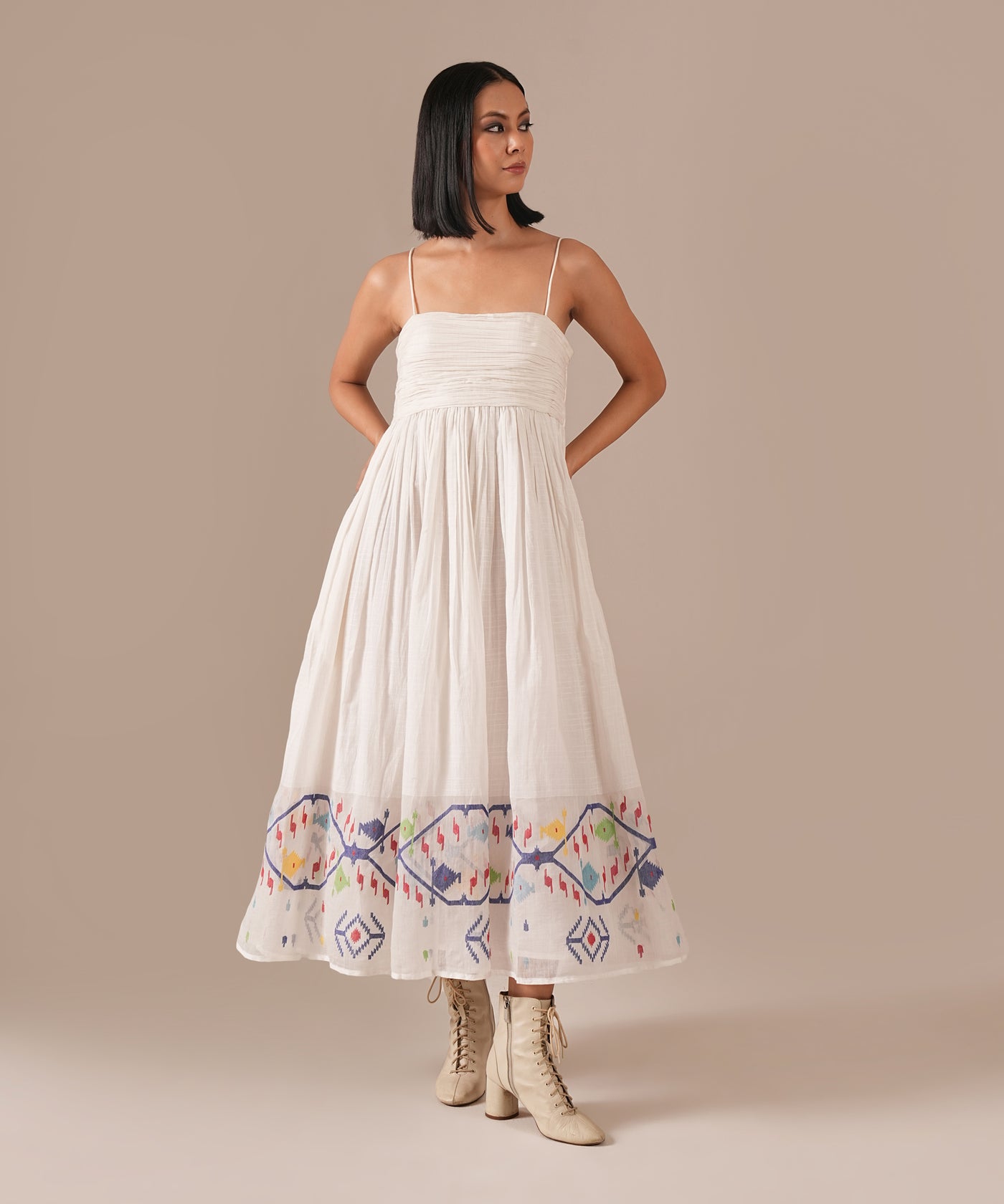 AW25010 - INDIGO DREAMS
