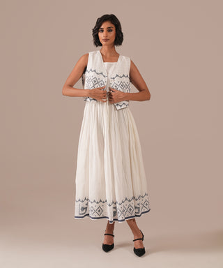 AW25039 - INDIGO DREAMS