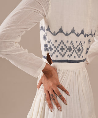 AW25041 - INDIGO DREAMS