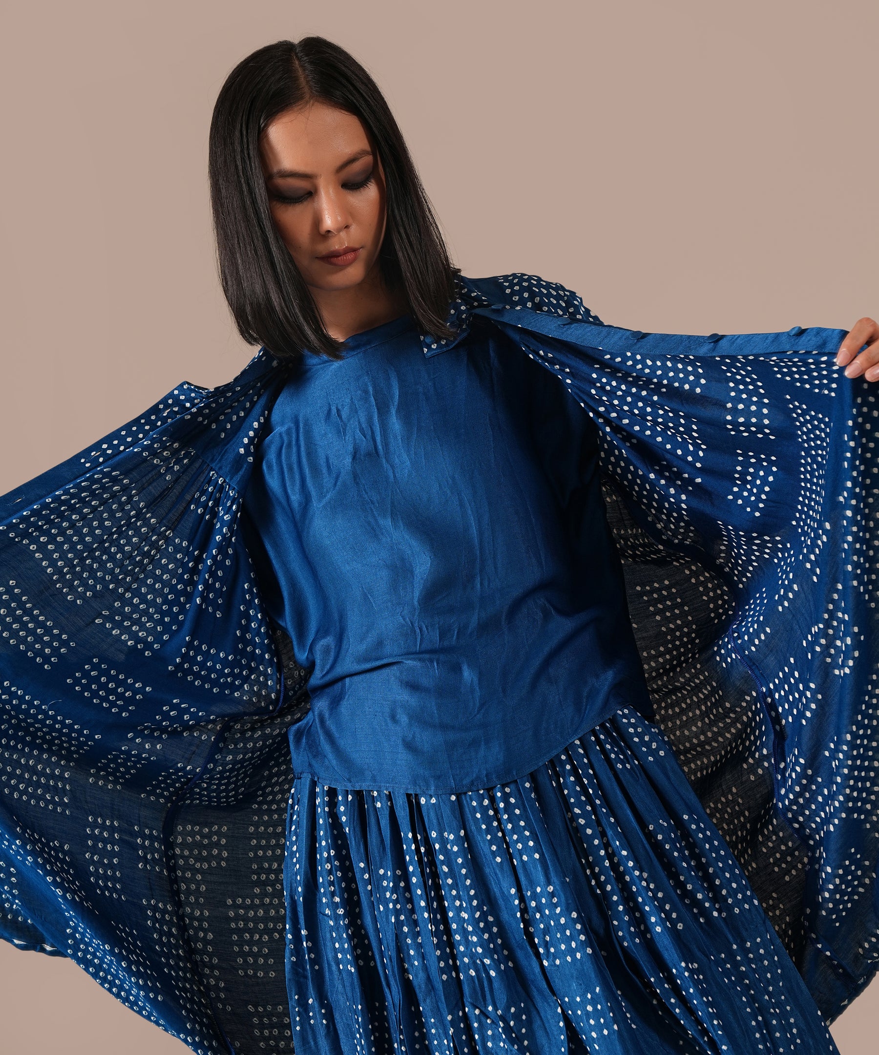 AW25052 - INDIGO DREAMS