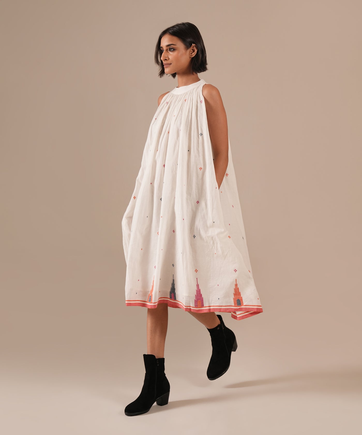 AW25025 - INDIGO DREAMS