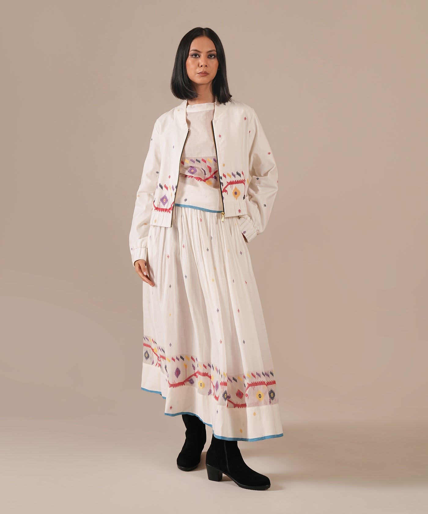 AW25005 - INDIGO DREAMS